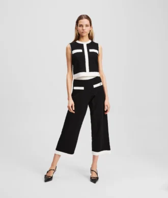 CALÇAS DE MALHA COM DETALHES CONTRASTANTES