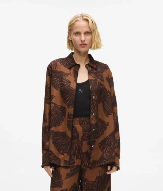 Camisa com estampado de leques