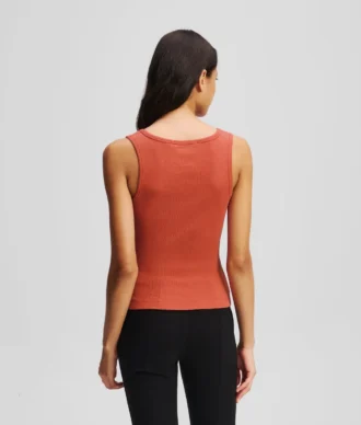 CAMISOLA SEM MANGAS COM DECOTE EM V E CANELAS