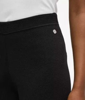 Culotes com debrum contrastante