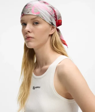 Lenço bandana com estampado graffiti