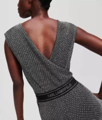 MACACÃO DE JERSEY COM STRASS